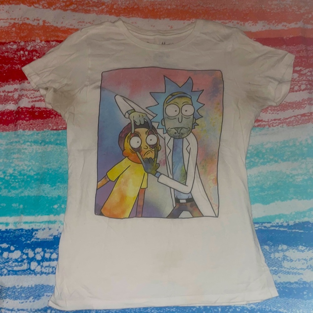 Women’s Rick and Morty t-shirt size M